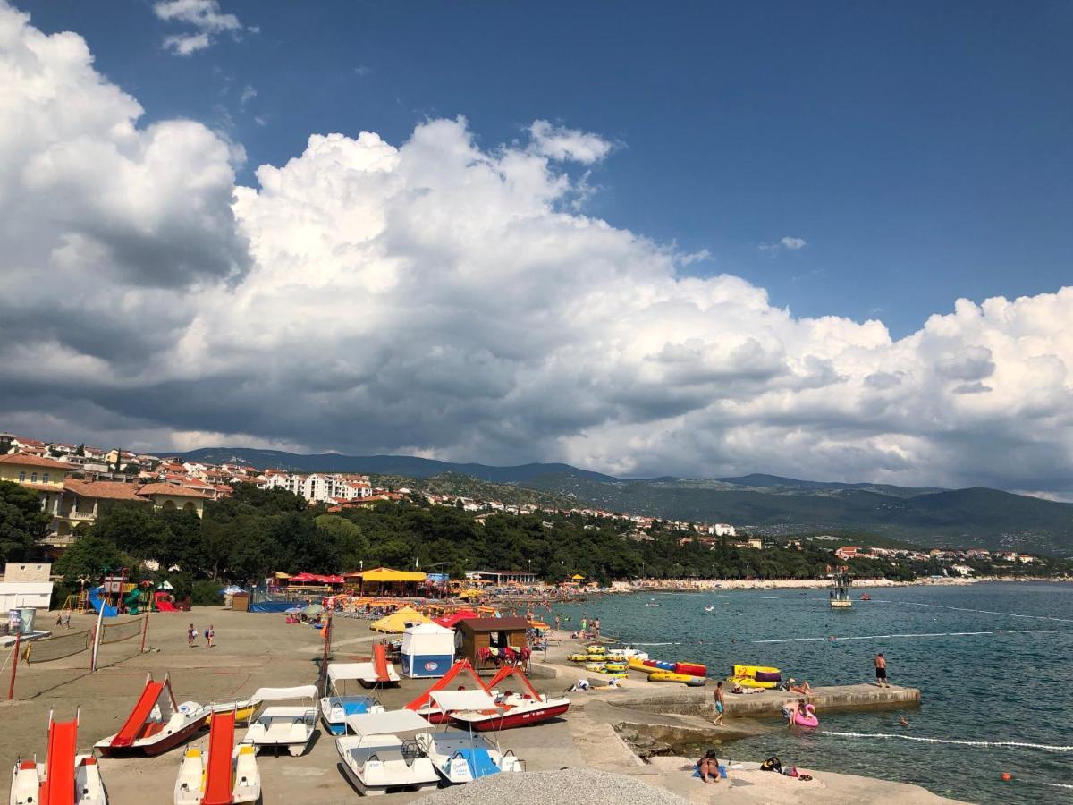 Loft-Beach-Apartments Ratko Novi Vinodolski Εξωτερικό φωτογραφία
